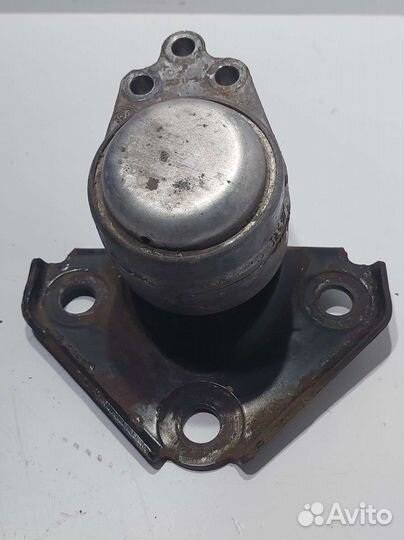 Подушка крепления двигателя Ford Fusion