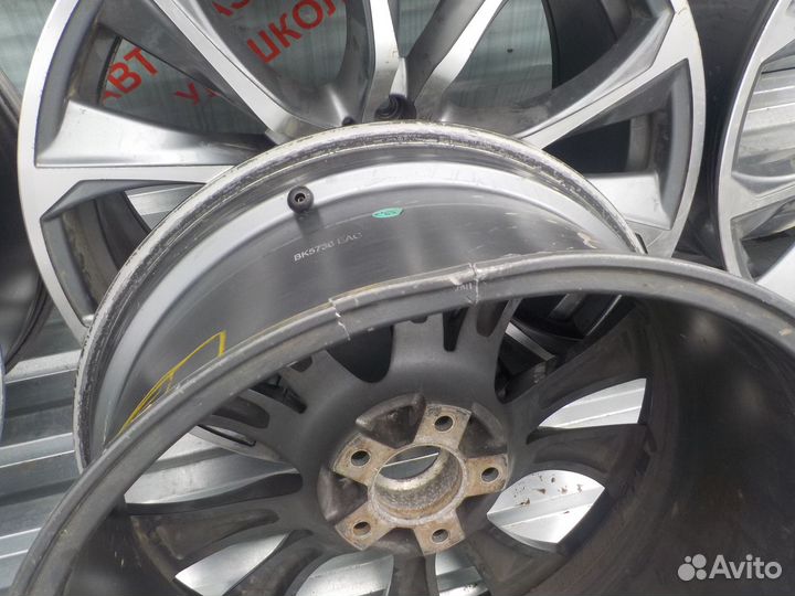 Диски литые Бмв X5 E70 F15 X6 Е71 E72 F16 597 R20
