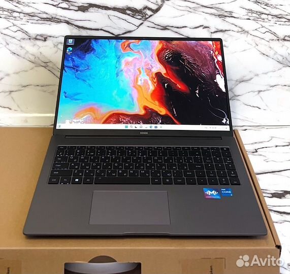 Honor magicbook X16 i5 12450H/ 8GB / SSD / NEW