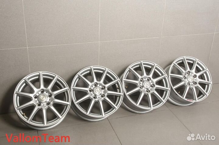 Лот UP27854080 Фирменные 16-е диски airnova