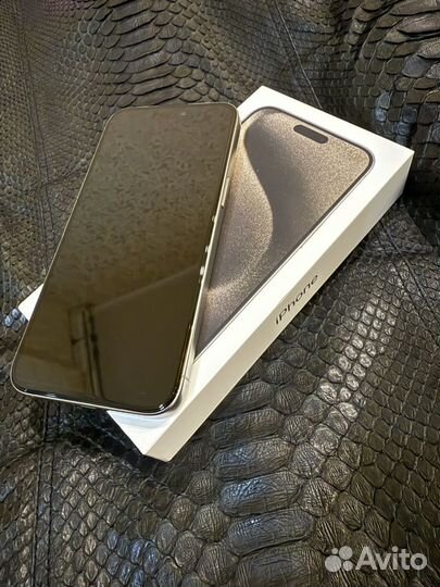 iPhone 15 pro max 256gb sim esim