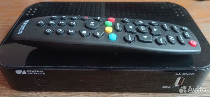Ресивер триколор gs b520