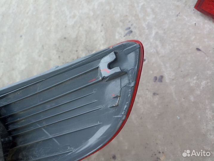 Фонарь задний левый Kia Rio 3 дорестайлинг