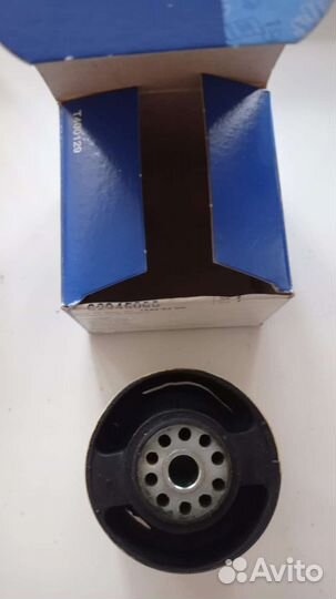 Подушка двигателя peugeot 307