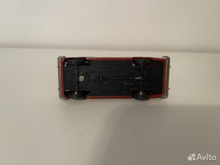 Модель автомобиля Москвич. СССР. Металл