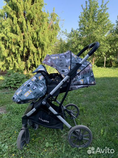 Прогулочная коляска luxmom 740 мультики
