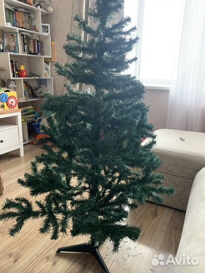 Елка искусственная