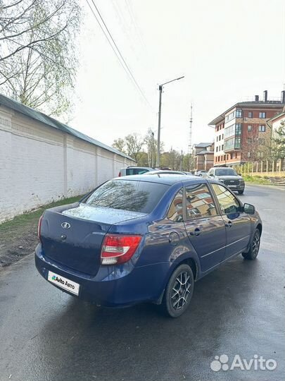 LADA Granta 1.6 AT, 2013, 139 000 км