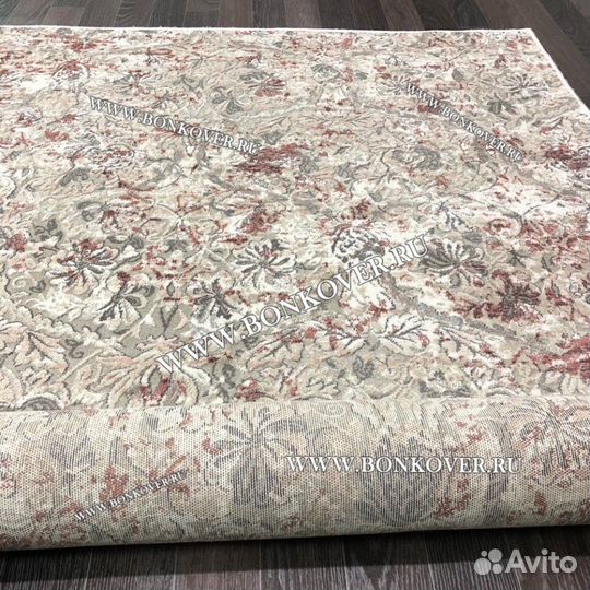 Ковер современный