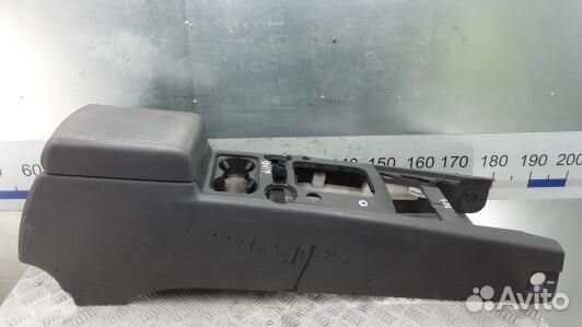 Подлокотник центральный volkswagen touareg 2 (1NN17IX01)