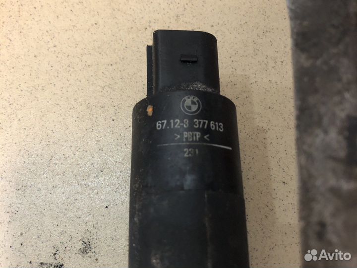 BMW 7 E65 Моторчик омывателя