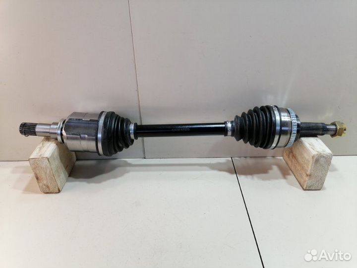 Привод передний левый Toyota Prius NHW20 2010