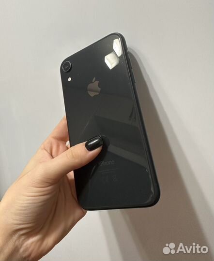 iPhone Xr, 64 ГБ