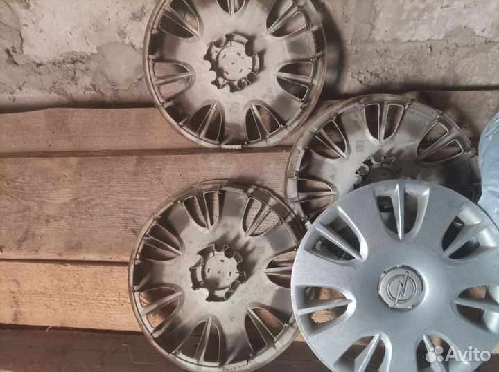Колпаки на колеса r 15
