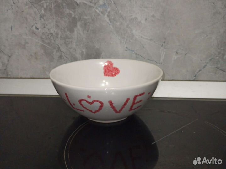 Глубокая тарелка Икея love