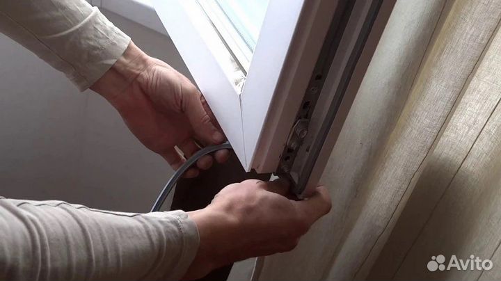 Замена фурнитуры на пластиковых окнах и дверях