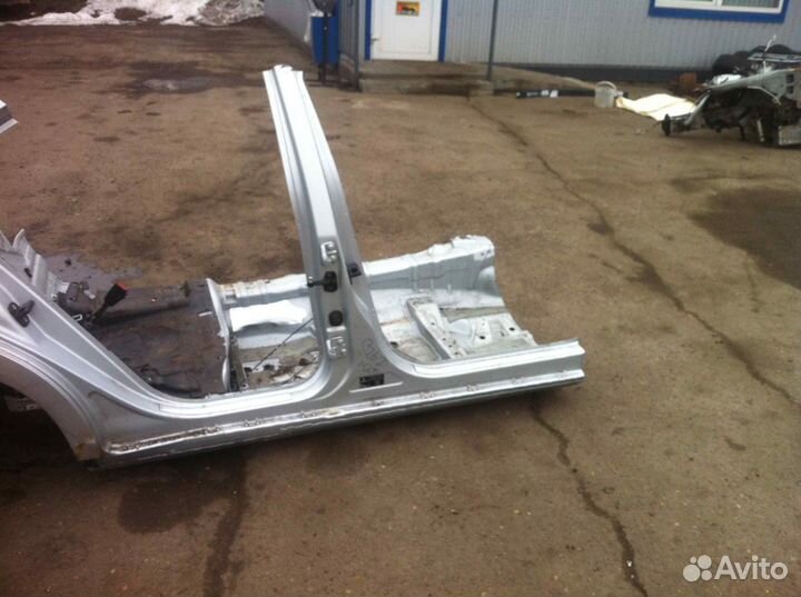 Порог правый mercedes-benz S W221