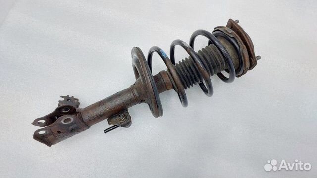 Амортизатор подвески передний левый Toyota Camry