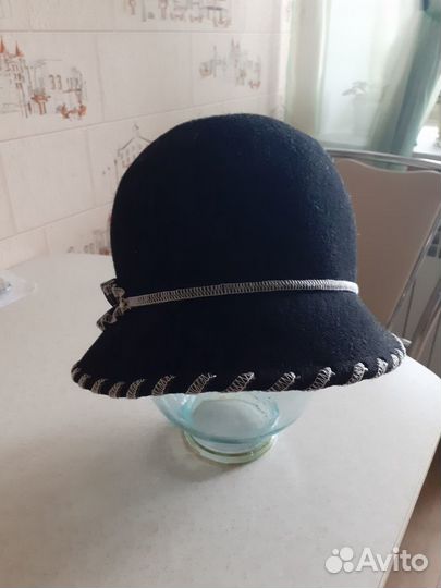 Шляпа женская с полями
