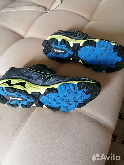 Кроссовки мужские Mizuno Wave Mujin 4 GTX