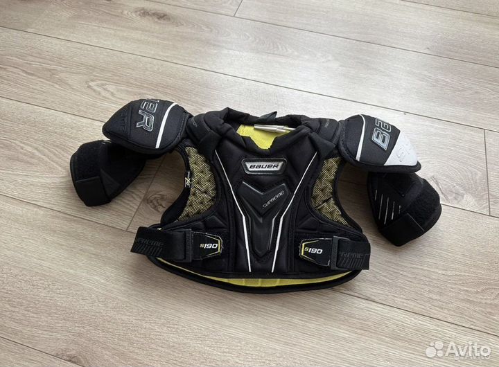 Хоккейные коньки bauer