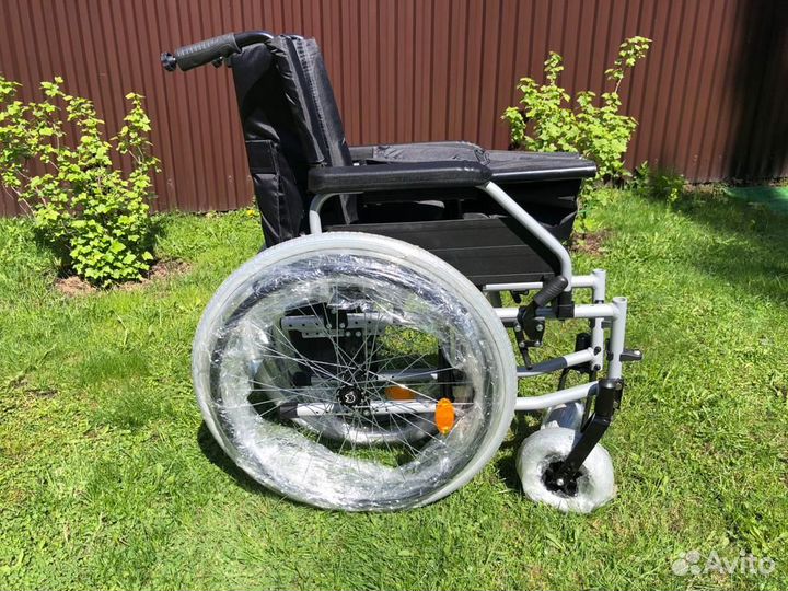 Кресло-коляска Бесплатная доставка в Пскове