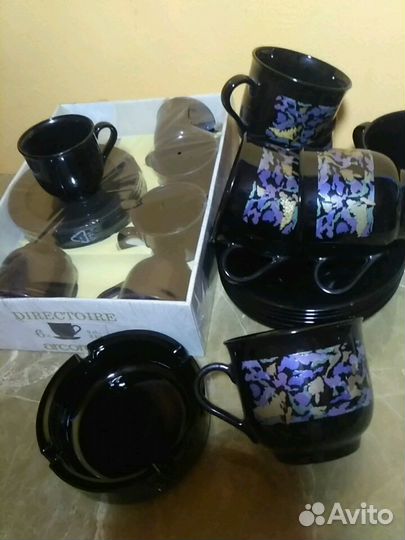 Набор чашек с блюдцами arcoroc.чайник