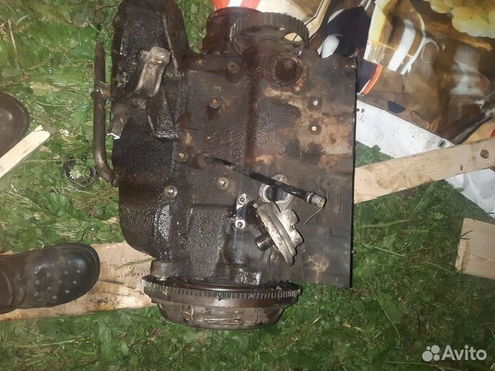 Продам двигатель на audi 100 c3