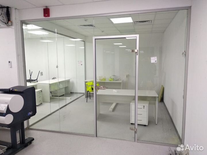 Безрамное раздвижное остекление