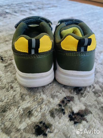 Кроссовки для мальчика