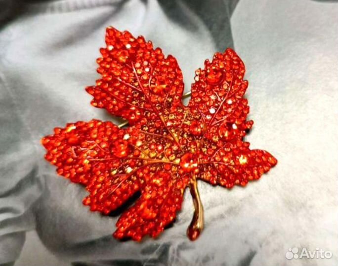 Значок Кленовый Лист/ Цветок