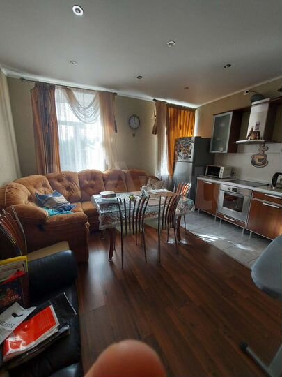 2-к. квартира, 50 м², 4/4 эт.