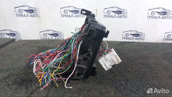 Блок предохранителей Mitsubishi Lancer 10 1.8 2007