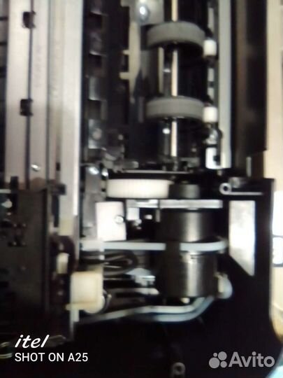 Принтер нр 3525 на разборку по запчастям отдельно