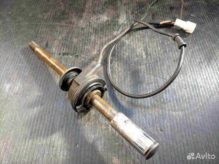 Датчик спидометра Yamaha Majesty на оси