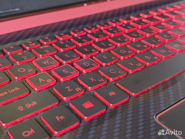 Игровой ноутбук Acer Nitro GTX1050Ti i5-8300H 16GB