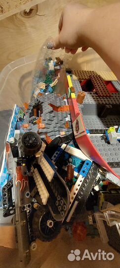 Lego контейнер