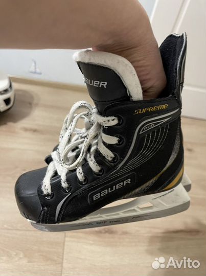 Коньки bauer supreme pro y12