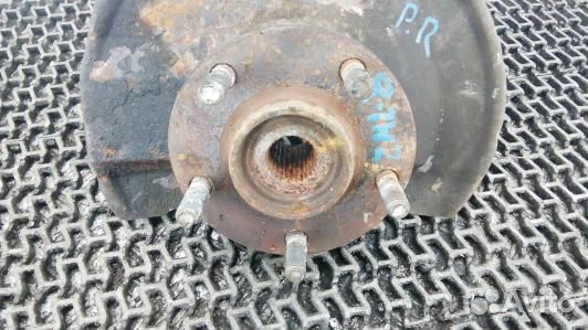 Ступица передняя правая citroen C-crosser (ZML08N9