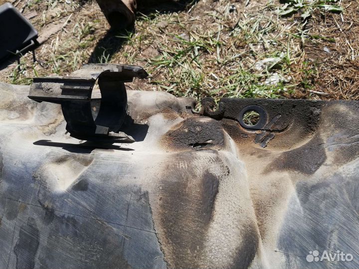 Бензобак Рено Клио 2