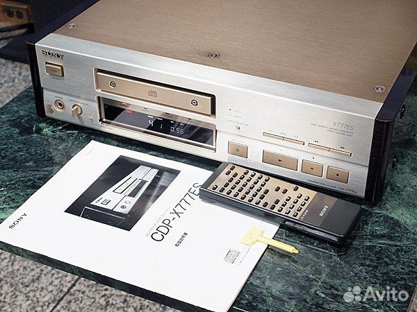 CD проигрыватель Sony CDP X777ES