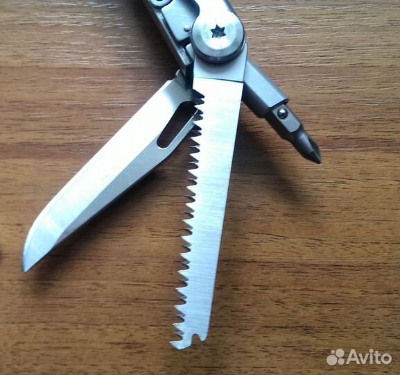 Мультитул Swiss Tech 18 в 1