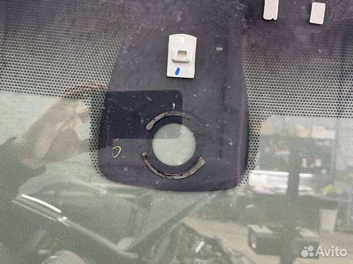 Лобовое стекло Renault fluence б/у