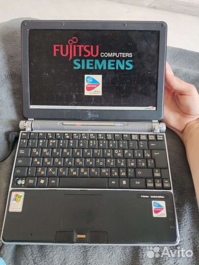Ноутбук Fujitsu siemens p series на запчасти