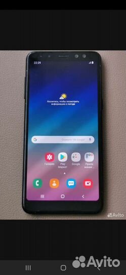 Телефон Samsung a8