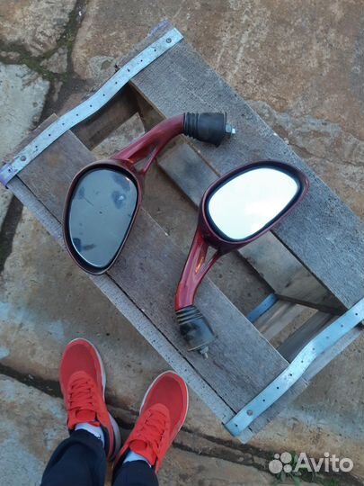 Продаю зеркала на мотоцикл