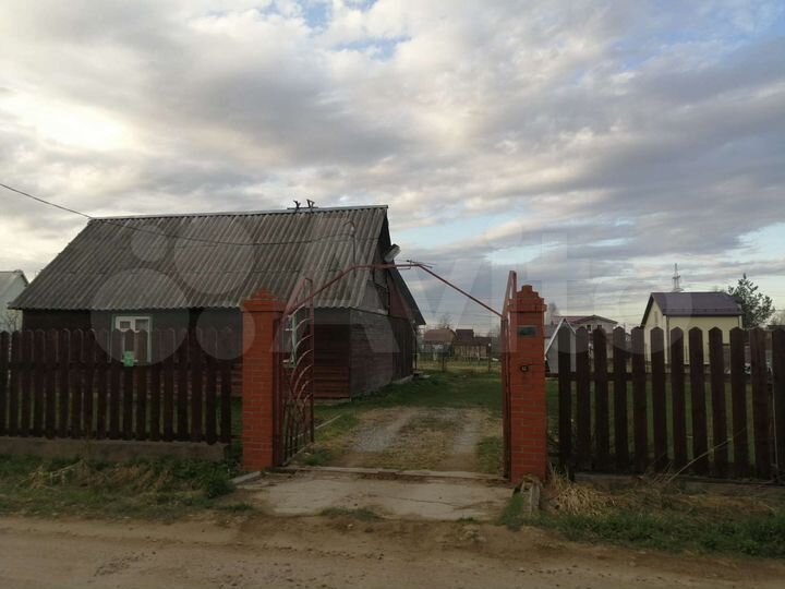 Дом 79,3 м² на участке 10,8 сот.