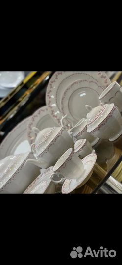 Столовый сервиз на 12 персон