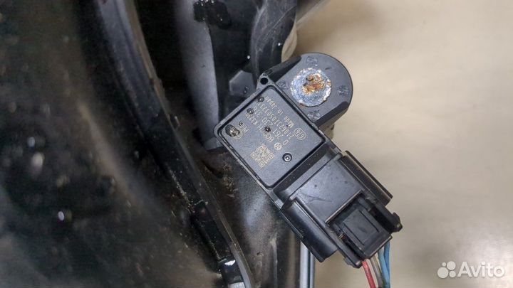 Коллектор впускной Mazda CX-30, 2021