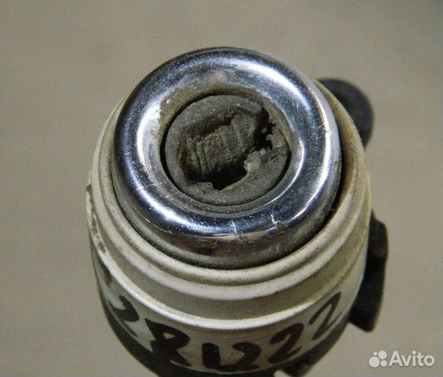 Личинка замка багажника Audi 80 B3